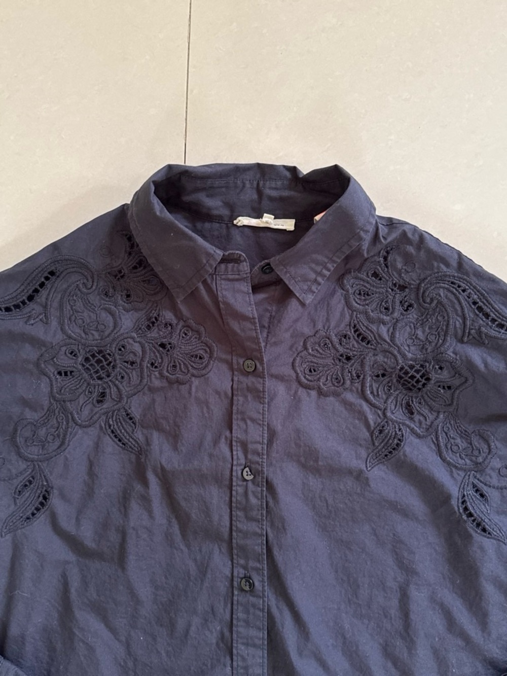 Levi's Black Button-Down Shirt with Lacr Floral Cutwork Embroidery